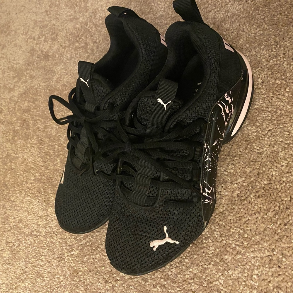 Women’s Puma Sneakers